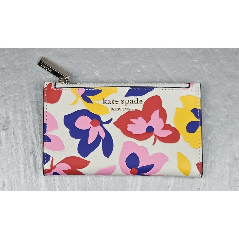 NWOT Kate Spade Spencer Summer Flower Embossed Small Slim‎ Bifold Wallet